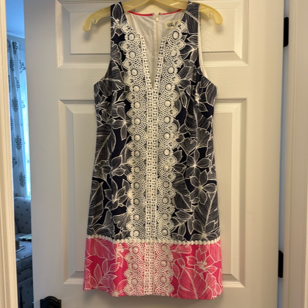 Size 8, beautiful warm weather dress